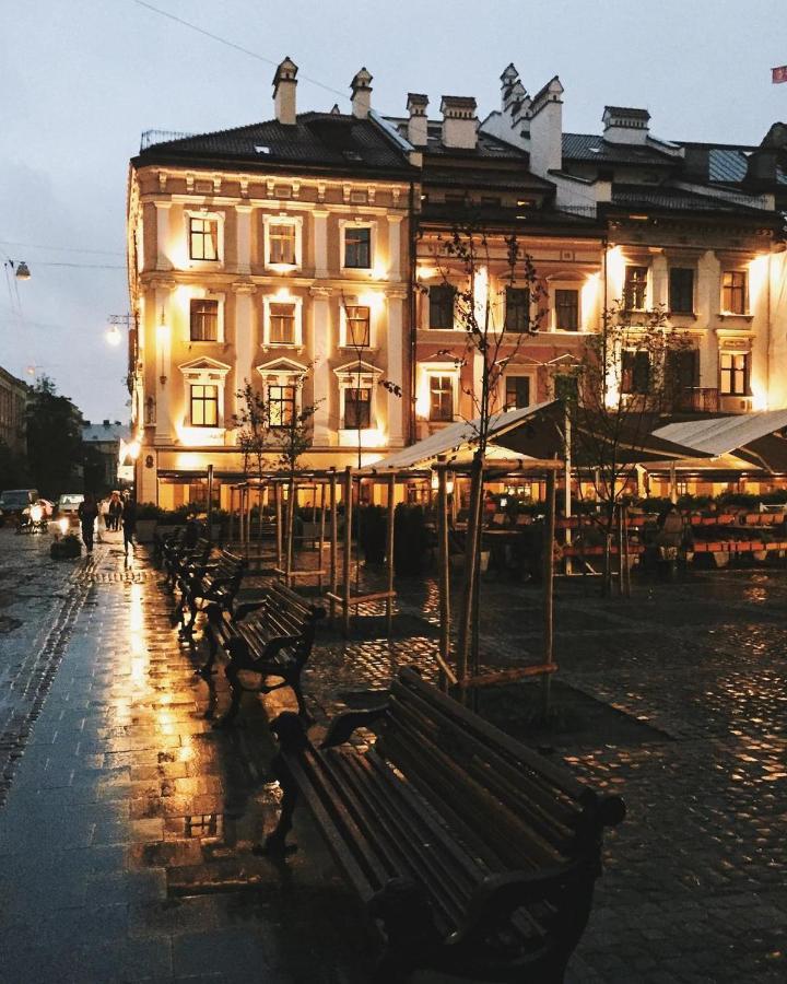 Cozy & New Furnished Flat In Old Town Of Lviv Apartment Exterior photo