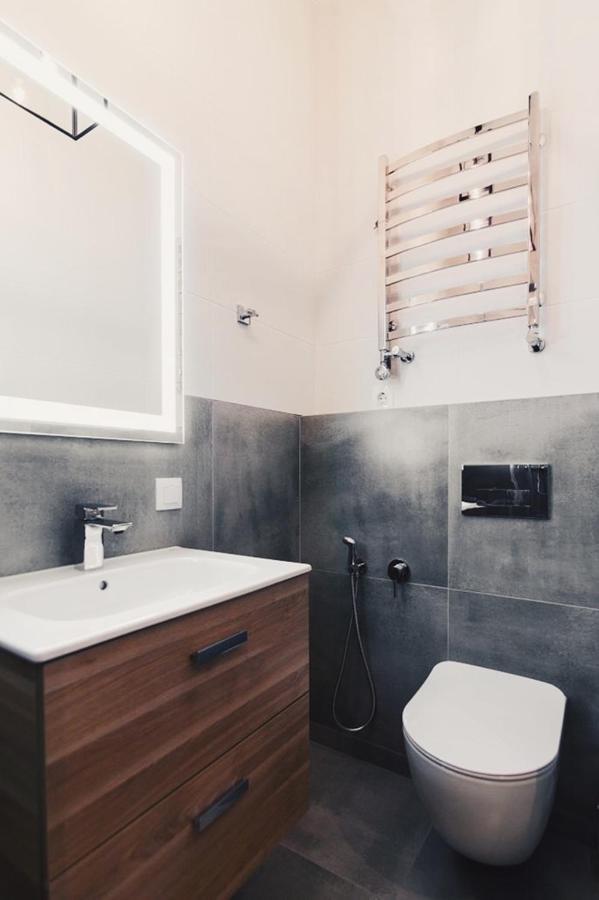 Cozy & New Furnished Flat In Old Town Of Lviv Apartment Exterior photo